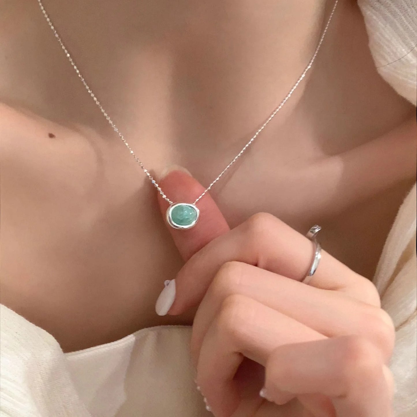 Elegant Minimalist Pendant Chain – 925 Sterling Silver | Dainty & Trendy Necklace for Everyday Wear